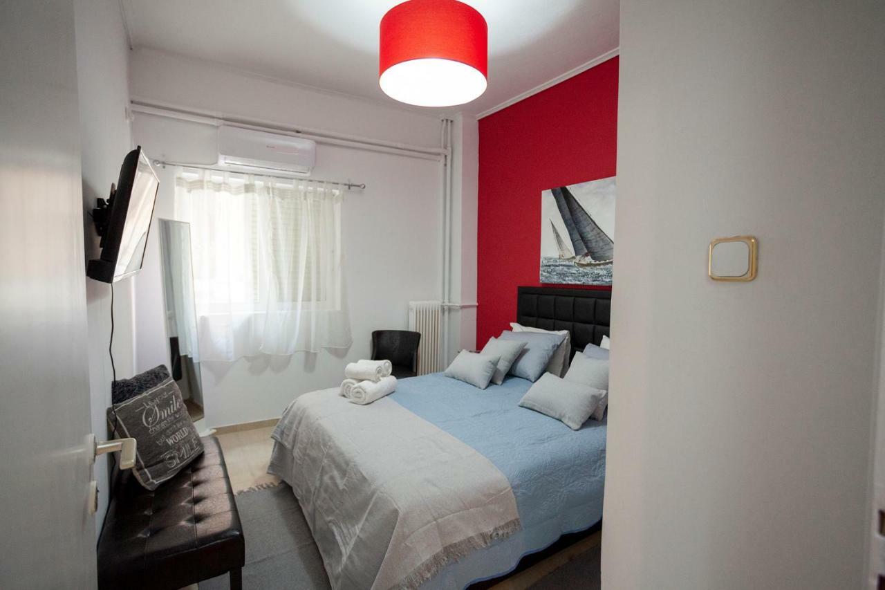 Апартаменты Renovated And Cool Flat In Ideal Location Афины Экстерьер фото